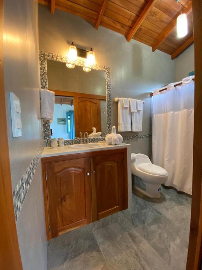 The Isabela Beach House Puerto Villamil Luaran gambar