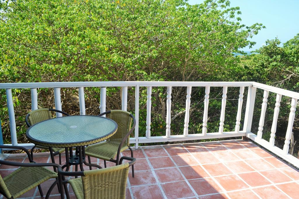 The Isabela Beach House Puerto Villamil Luaran gambar