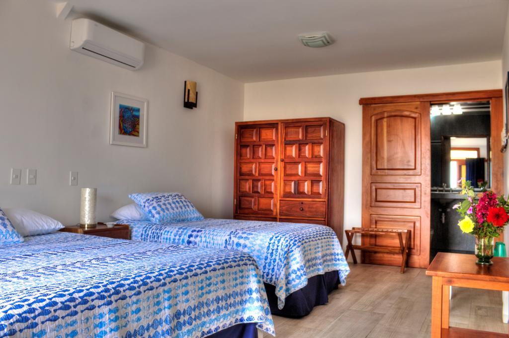 The Isabela Beach House Puerto Villamil Luaran gambar